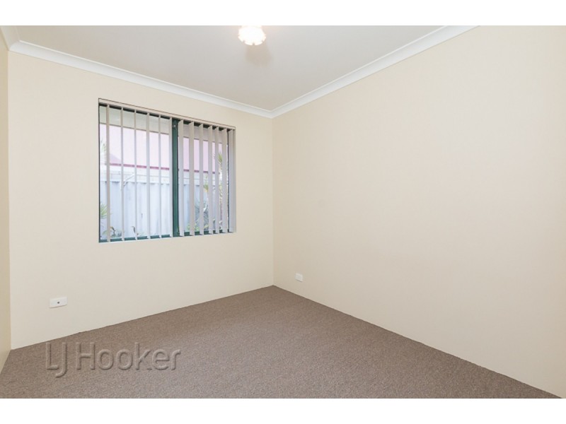 12/10 Nabberu Loop, Cooloongup WA 6168