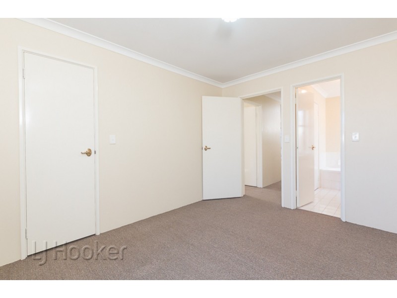 12/10 Nabberu Loop, Cooloongup WA 6168