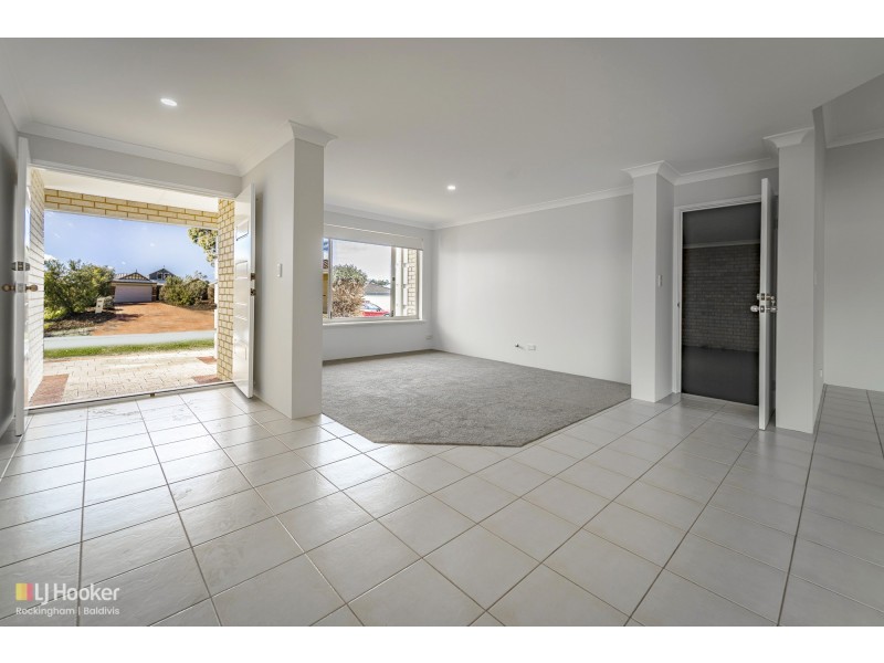 6 Chieftain Street, Bertram WA 6167