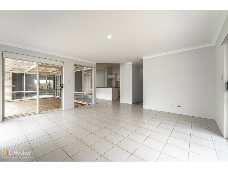 6 Chieftain Street, Bertram WA 6167