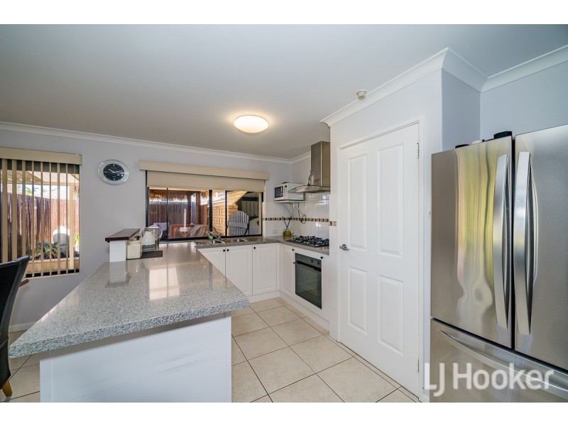 80 Gnangara Drive, Waikiki WA 6169