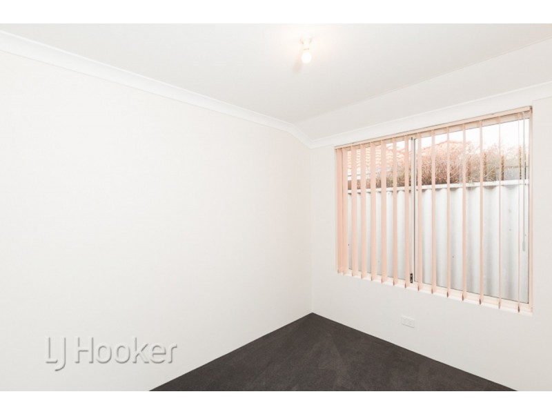 12 Seaspray Place, Waikiki WA 6169