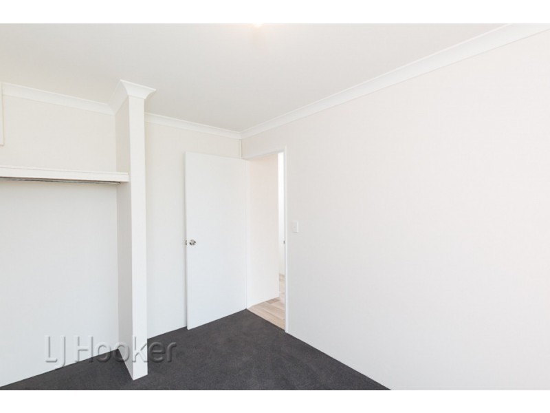 12 Seaspray Place, Waikiki WA 6169