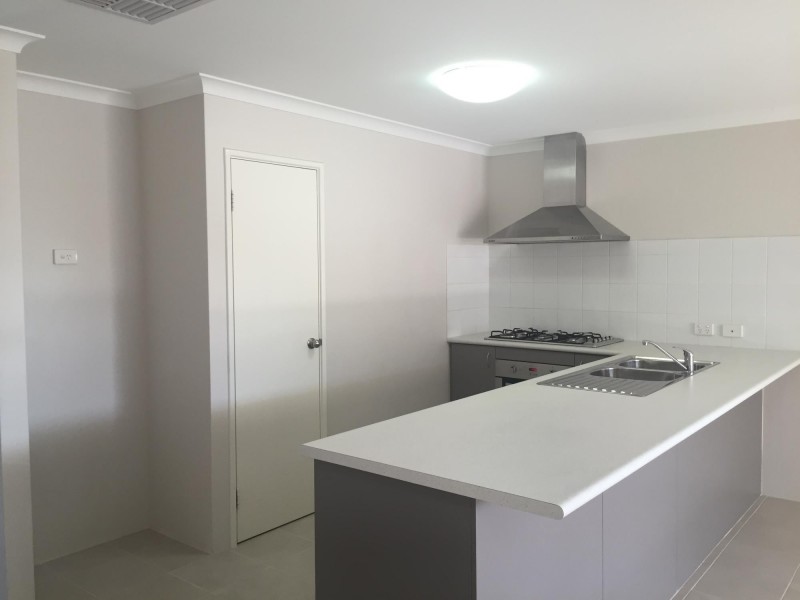 23 Weld Street, Rockingham WA 6168