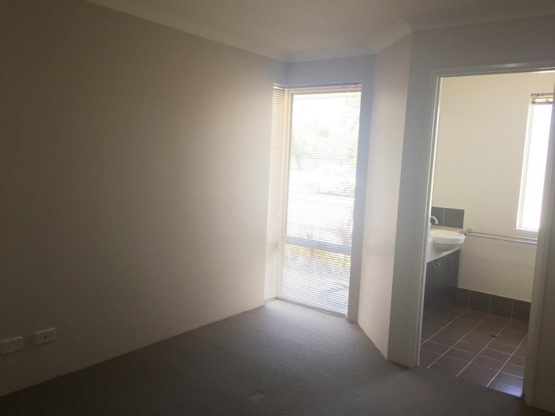 23 Weld Street, Rockingham WA 6168