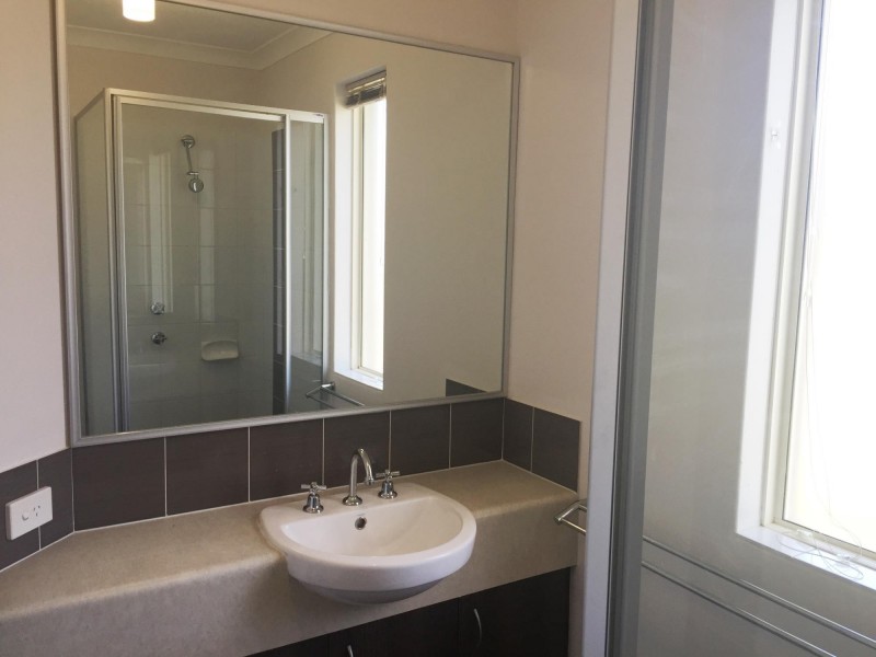 23 Weld Street, Rockingham WA 6168