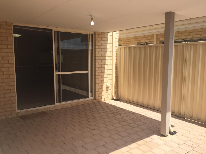 23 Weld Street, Rockingham WA 6168