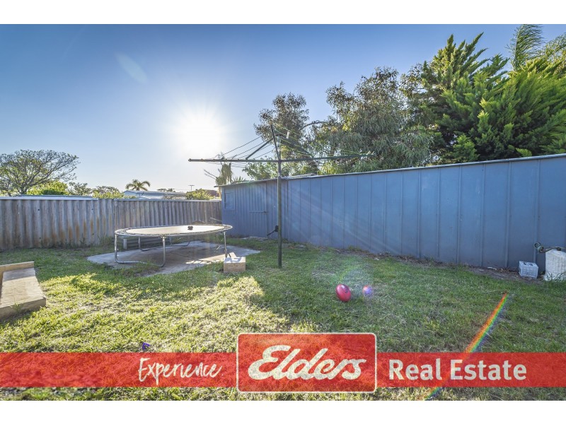 1 Frome Way, Cooloongup WA 6168