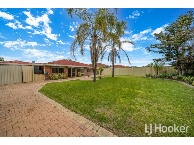 40 Chelmsford Avenue, Port Kennedy WA 6172