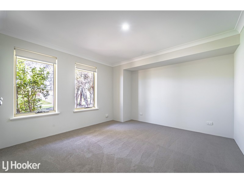 21 Cambernon Green, Port Kennedy WA 6172
