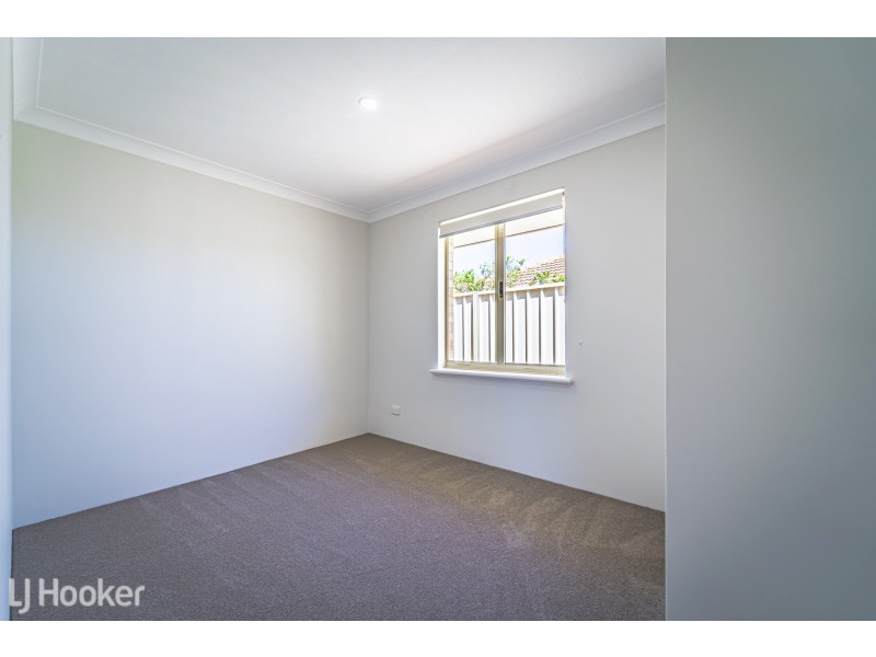 21 Cambernon Green, Port Kennedy WA 6172