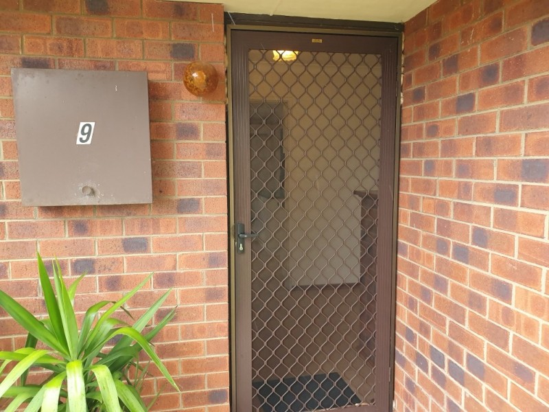 9 Yarle Court, Cooloongup WA 6168