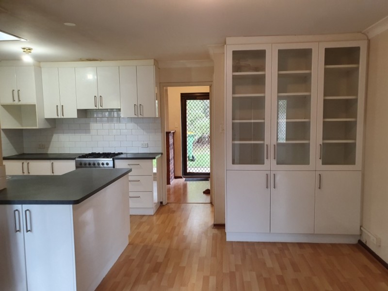 9 Yarle Court, Cooloongup WA 6168