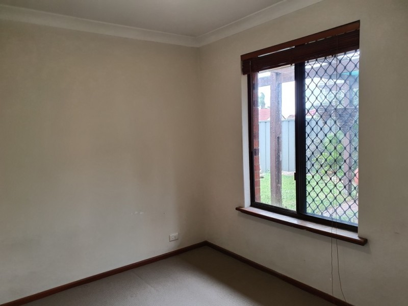 9 Yarle Court, Cooloongup WA 6168