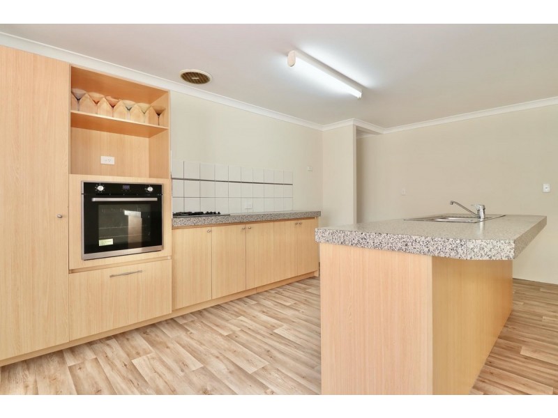 11 Eva Lynch Way, Warnbro WA 6169