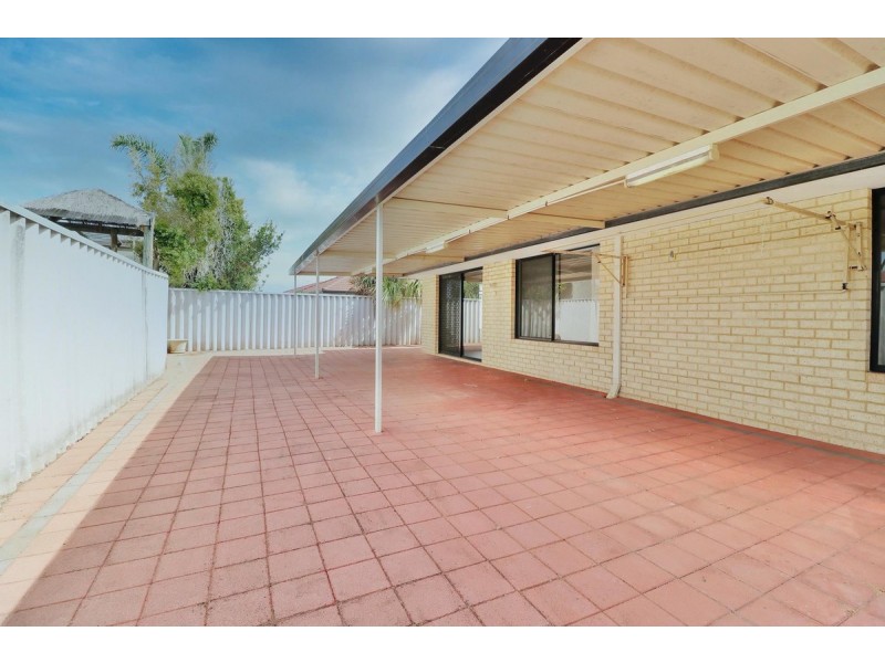 11 Eva Lynch Way, Warnbro WA 6169