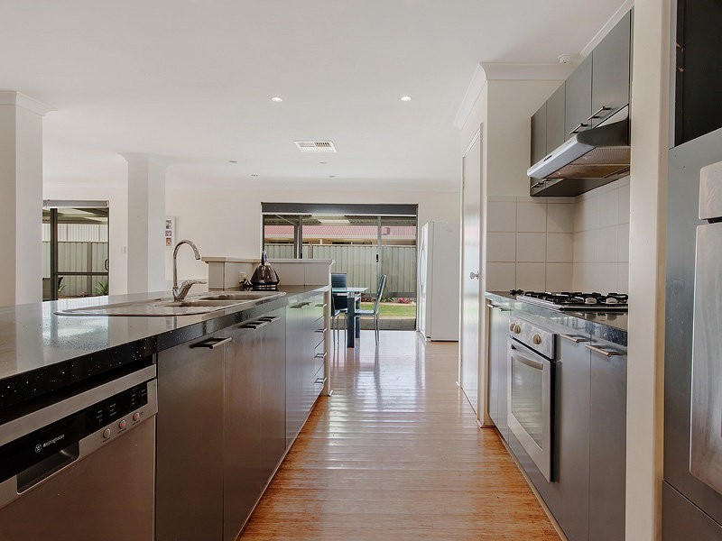 109 Forty Road, Secret Harbour WA 6173