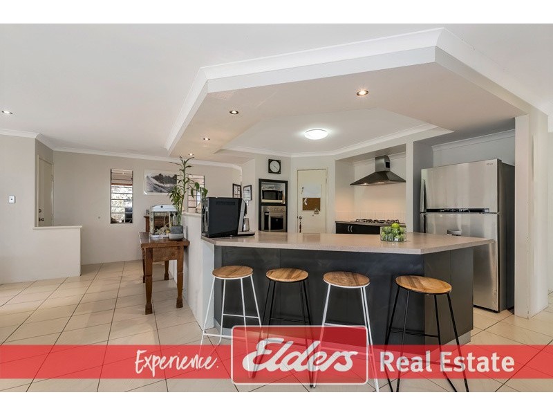 61 Albany Drive, Dawesville WA 6211