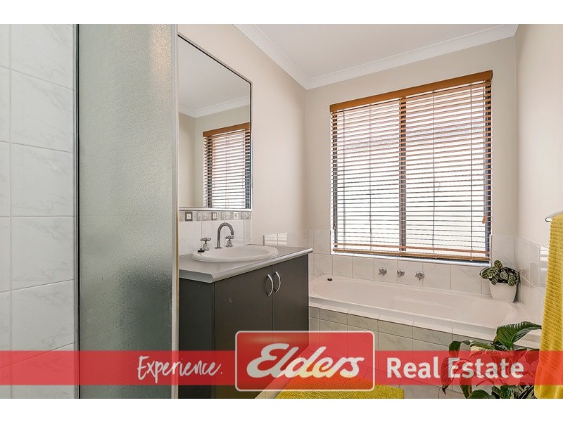 61 Albany Drive, Dawesville WA 6211