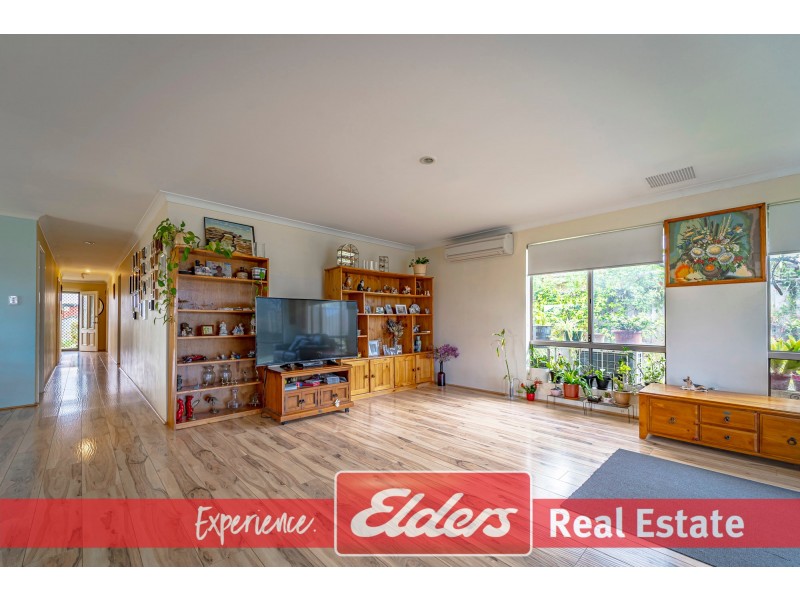 9 Yarloop Lane, Baldivis WA 6171