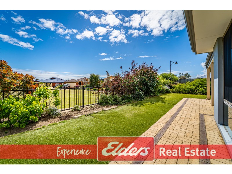 9 Yarloop Lane, Baldivis WA 6171