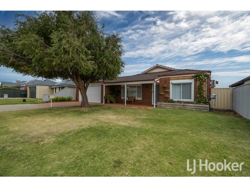 4 Seaspray Place, Waikiki WA 6169