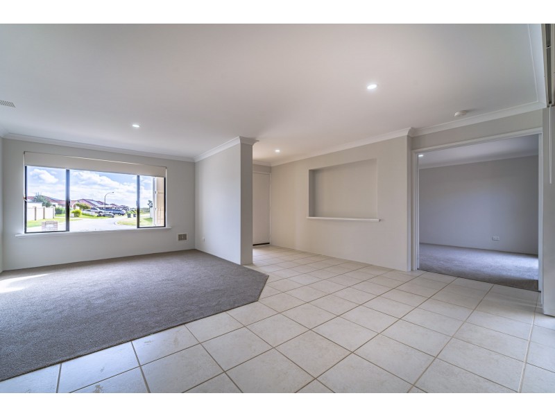 16 L’Esterel Way, Port Kennedy WA 6172