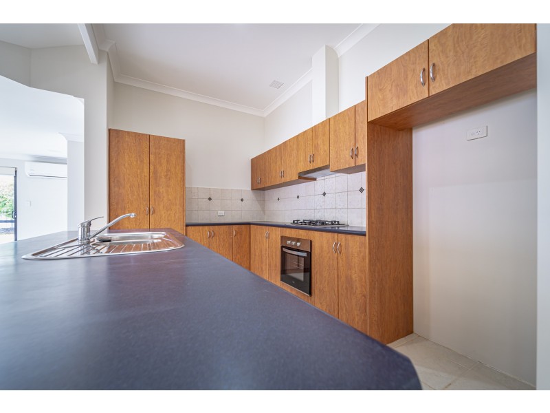 16 L’Esterel Way, Port Kennedy WA 6172