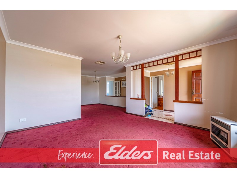 9 Mirror Cove, Waikiki WA 6169