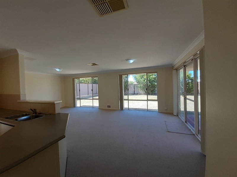 20 Elwell Street, Secret Harbour WA 6173