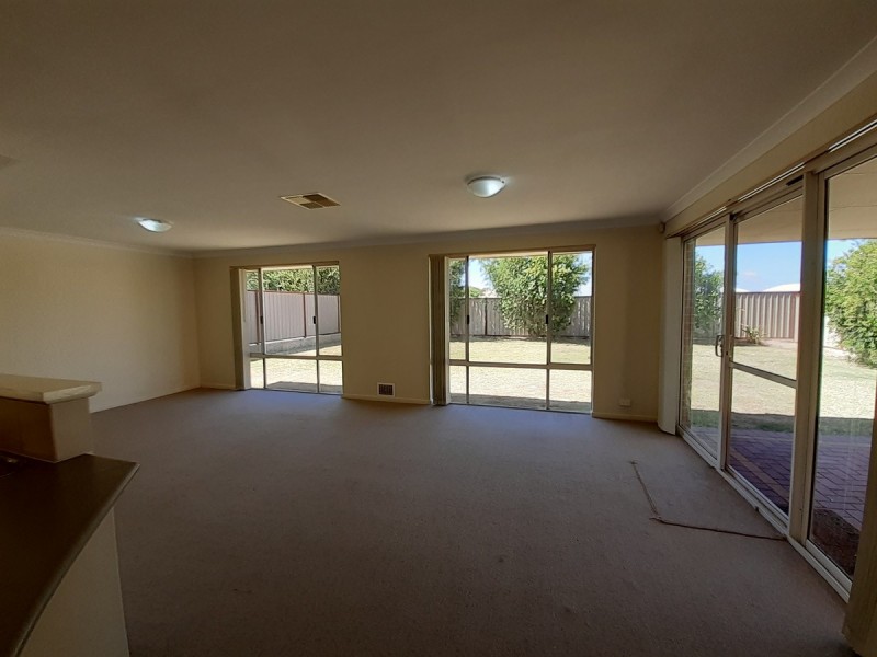 20 Elwell Street, Secret Harbour WA 6173