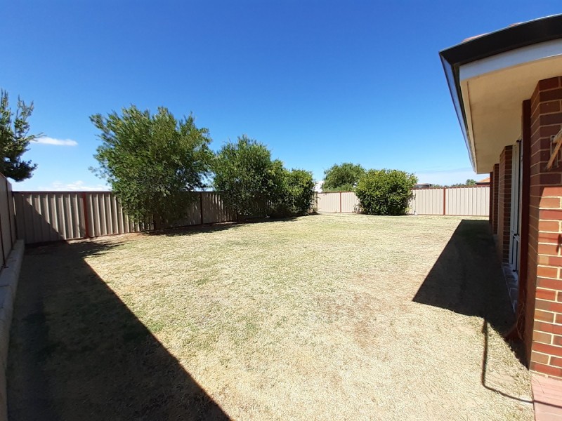 20 Elwell Street, Secret Harbour WA 6173