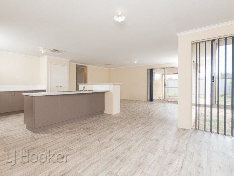 17 Colreavy Ramble, Baldivis WA 6171