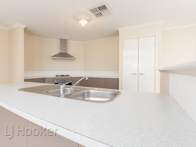 17 Colreavy Ramble, Baldivis WA 6171