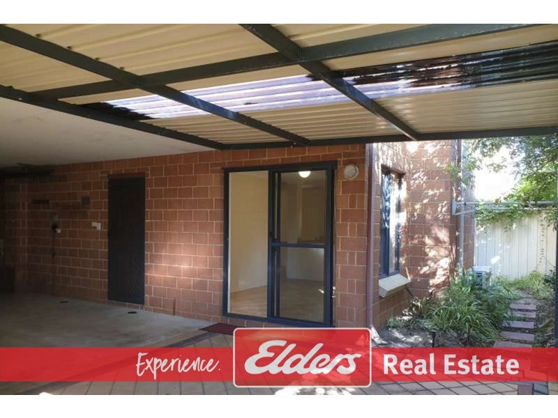 2/2 Churchill Avenue, Dudley Park WA 6210