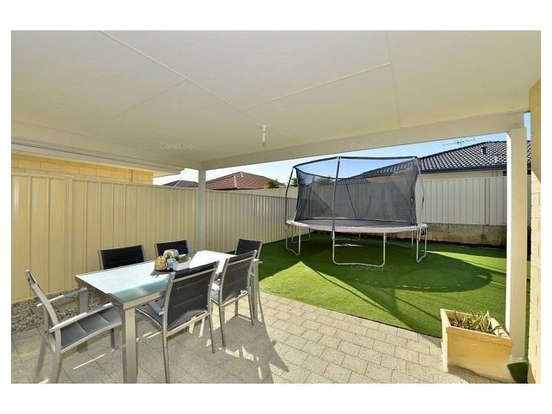 188 Badgerup Avenue, Lakelands WA 6180