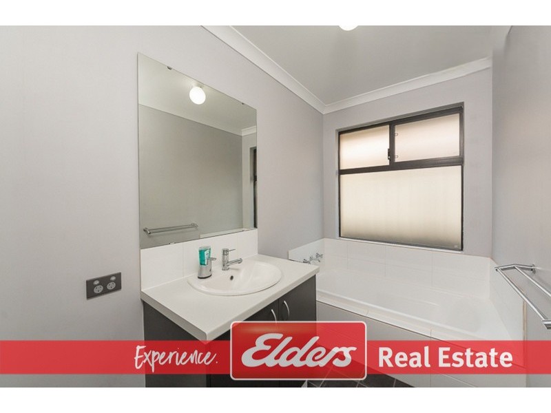 25 Huggins Way, Baldivis WA 6171