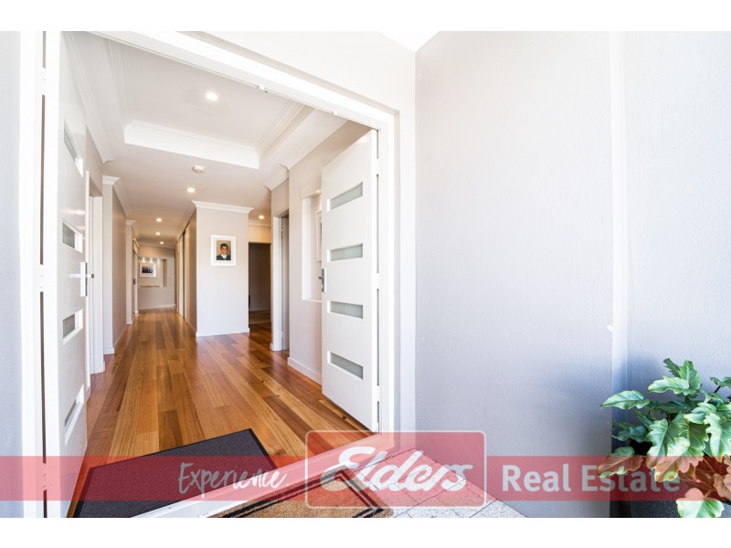 11 Oceanrunner Boulevard, Shoalwater WA 6169