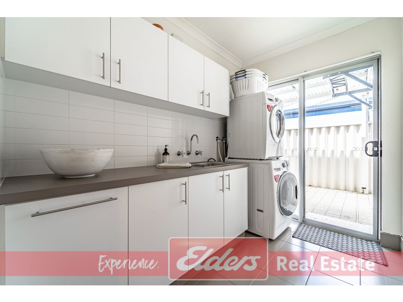 11 Oceanrunner Boulevard, Shoalwater WA 6169