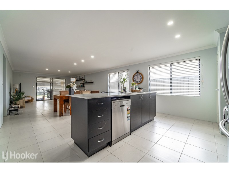 35 Elm Way, Baldivis WA 6171
