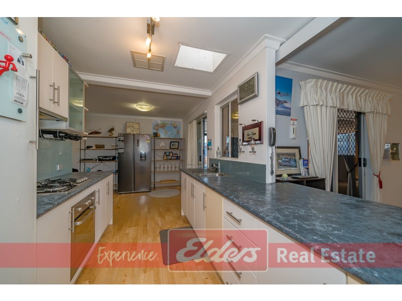 31 Kurrawa Street, Hillman WA 6168