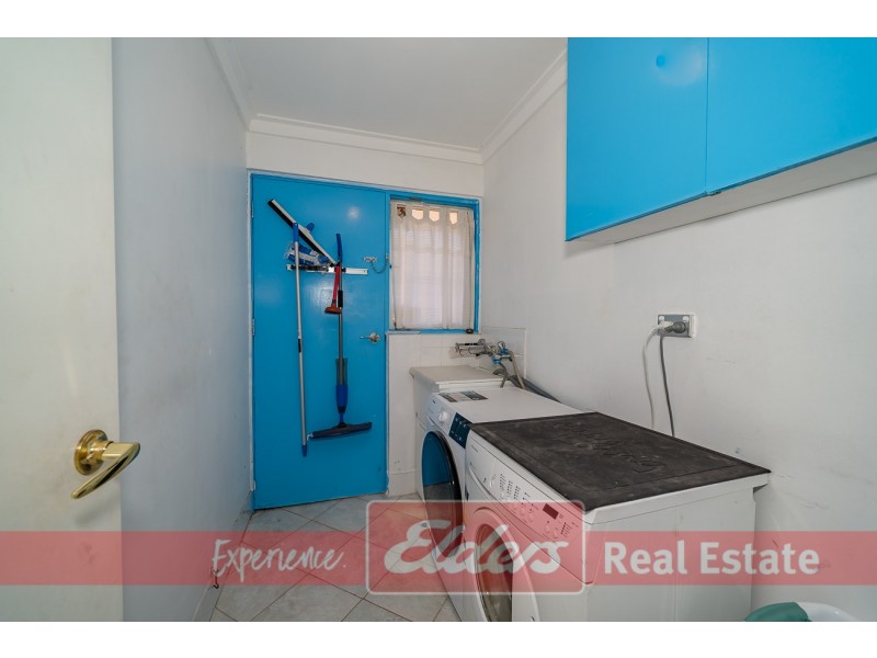 31 Kurrawa Street, Hillman WA 6168