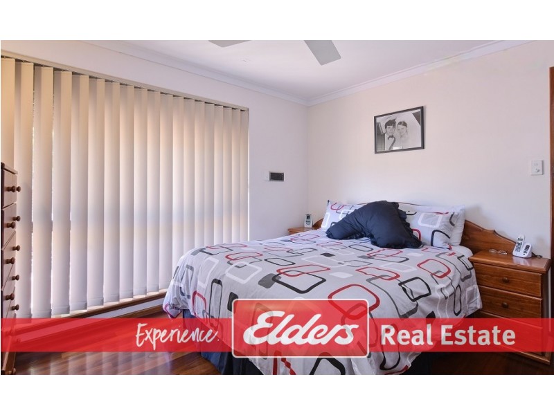 11 Farrington Street, Warnbro WA 6169