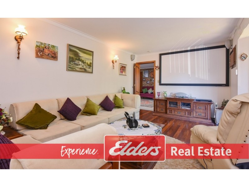 11 Farrington Street, Warnbro WA 6169