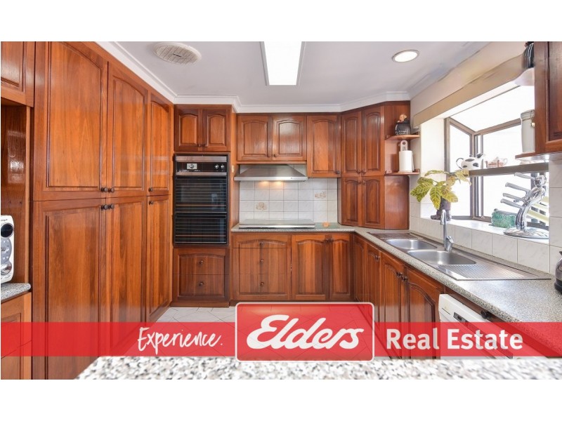 11 Farrington Street, Warnbro WA 6169