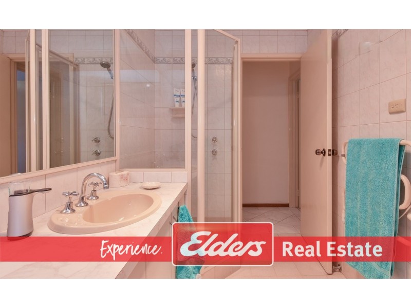 11 Farrington Street, Warnbro WA 6169