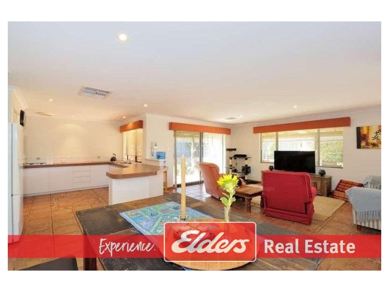 32 Grand Ocean Boulevard, Port Kennedy WA 6172