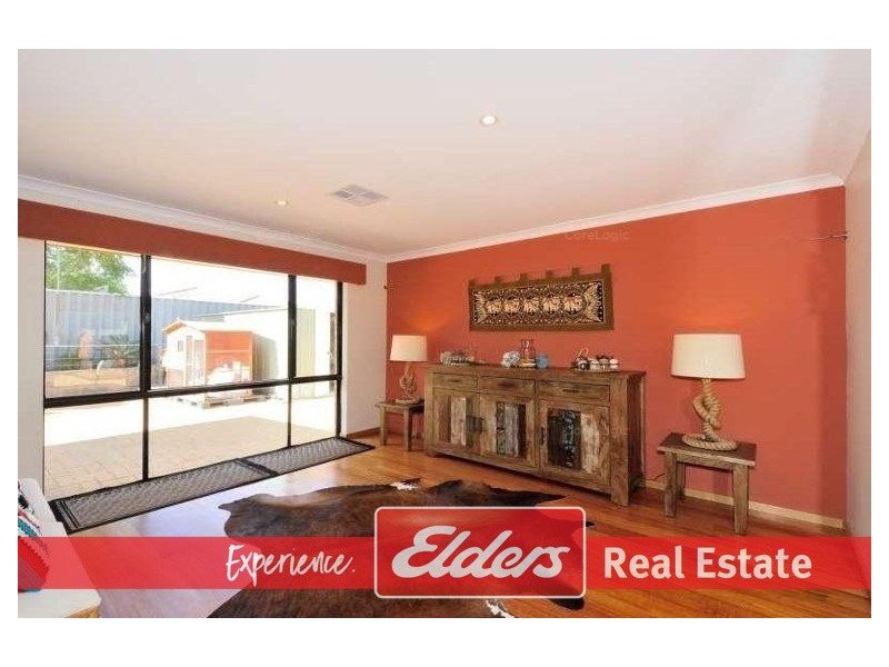 32 Grand Ocean Boulevard, Port Kennedy WA 6172