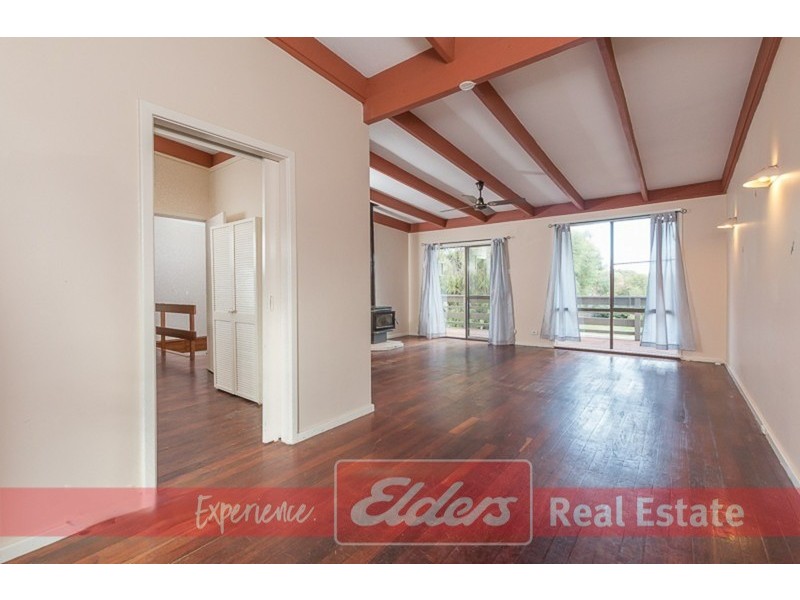 8 Pollard Way, Warnbro WA 6169