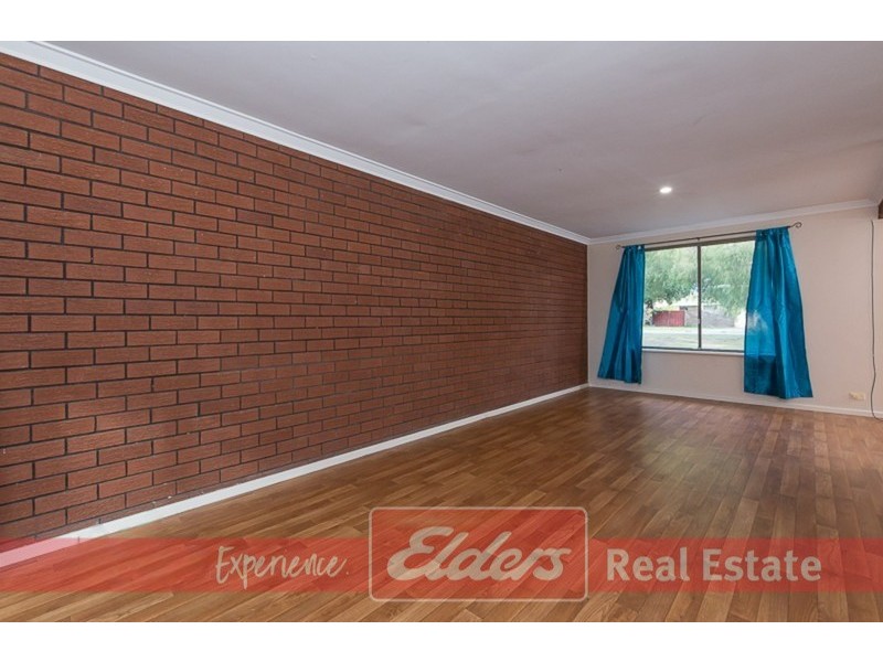 8 Pollard Way, Warnbro WA 6169